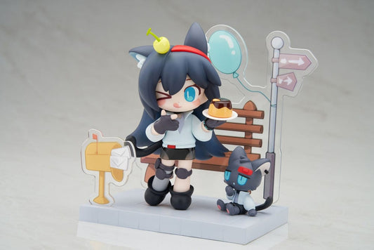Arknights PVC Statue Dessert Time Series Q-figure Blaze 11 cm Image 2