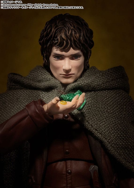 Herr der Ringe S.H. Figuarts Actionfiguren Frodo Beutlin & Gollum Image 9