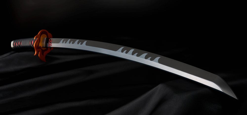 Demon Slayer: Kimetsu no Yaiba Proplica Replik 1/1 Nichirin Schwert (Tanjiro Kamado) Kyojuro Rengoku´s Sword Gueard Ver. 88 cm Image 9