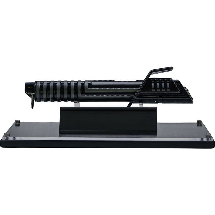 Star Wars: The Mandalorian - Darksaber 1:1 Scale Prop Replica Image