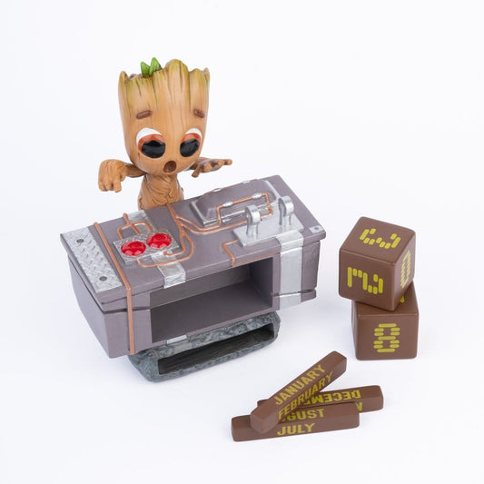 Marvel 3D Ewiger Kalender Groot Death Button 12 cm Image 2