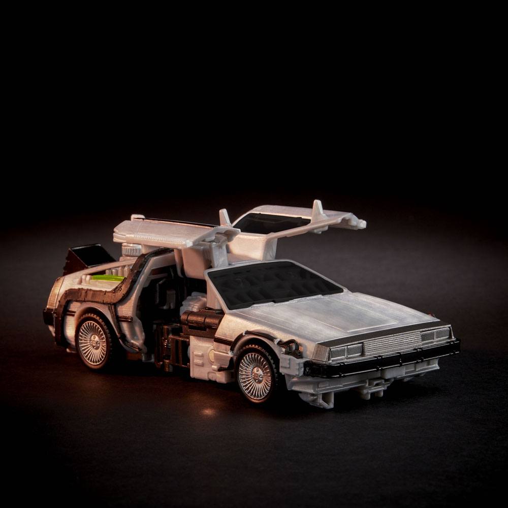 Transformers x Zurück in die Zukunft Actionfigur Delorian 14 cm Image 7