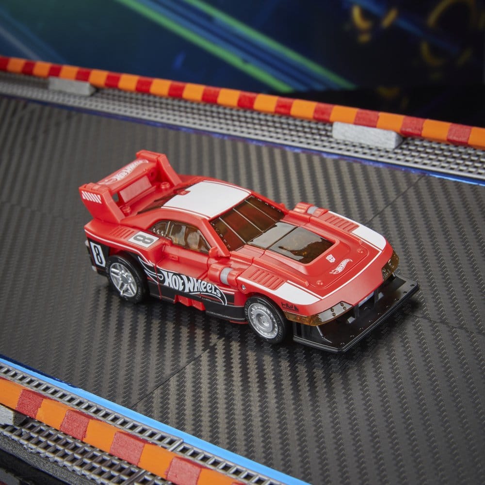 Transformers x Hot Wheels Collaborative Deluxe Class Actionfigur GT-Scorcher 13 cm Image 9