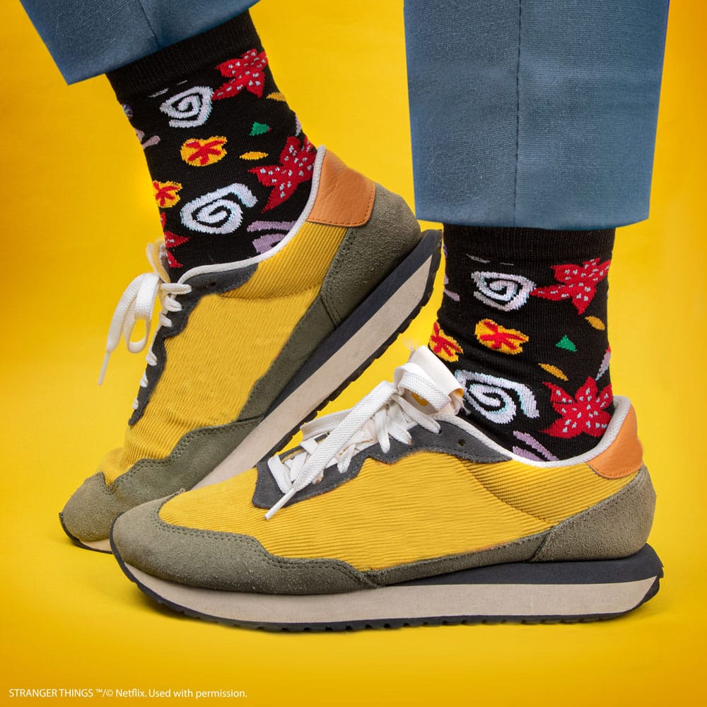 Stranger Things: Stranger Things Set of 3 Socks Image 4