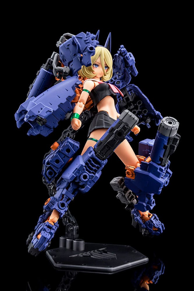 Megami Device Plastic Model Kit 1/1 Buster Doll Tank Midnight Fang 17 cm Image 2