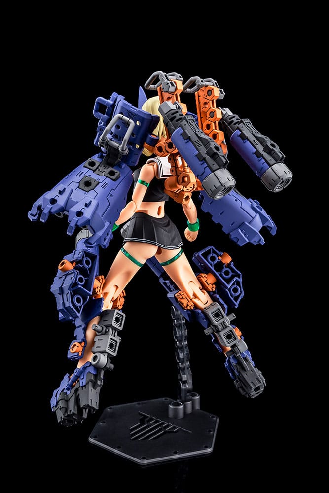 Megami Device Plastic Model Kit 1/1 Buster Doll Tank Midnight Fang 17 cm Image 3