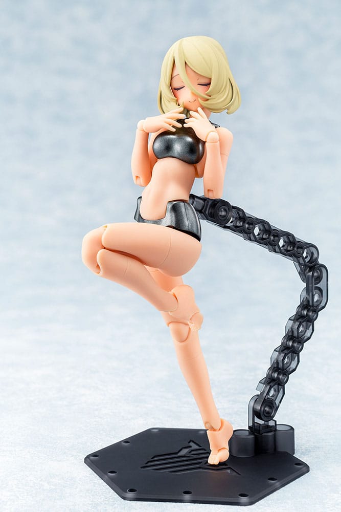 Megami Device Plastic Model Kit 1/1 Buster Doll Tank Midnight Fang 17 cm Image 12