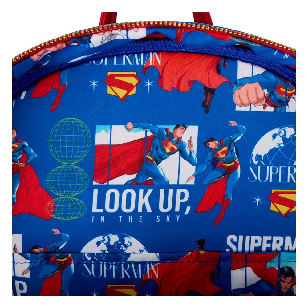 Warner Bros by Loungefly Full-Size Rucksack Superman Image 5
