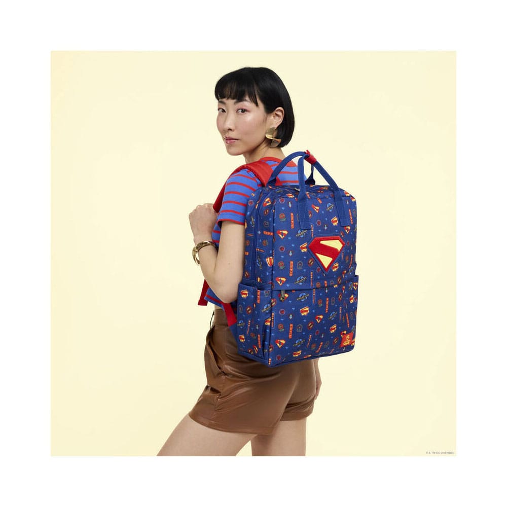 DC Comics by Loungefly Full-Size Nylon Rucksack Superman Image 5