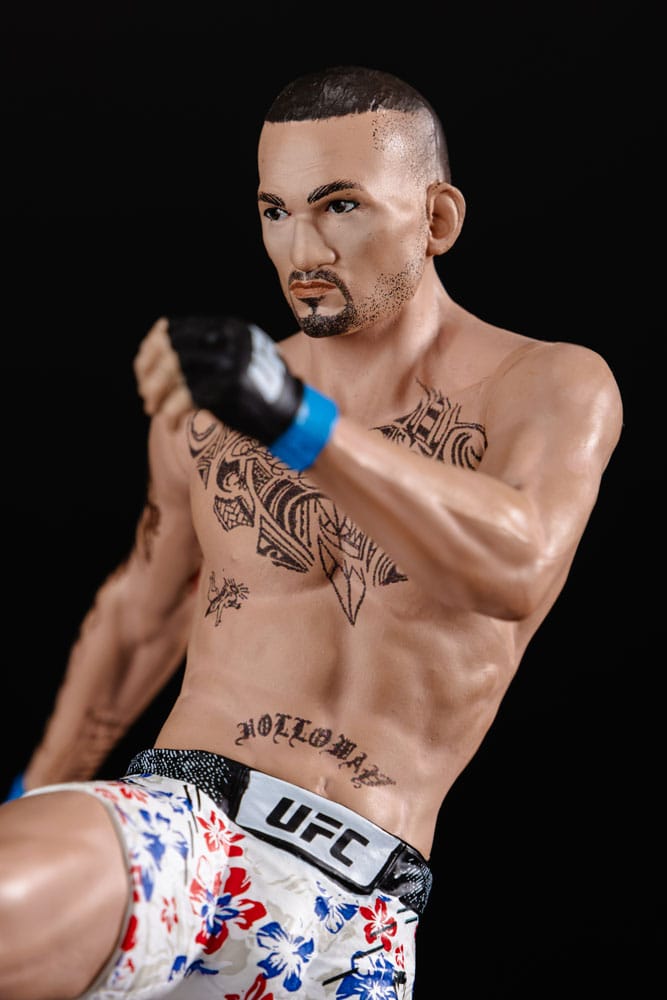 UFC Posed PVC Statue Max Holloway 18 cm Image 12