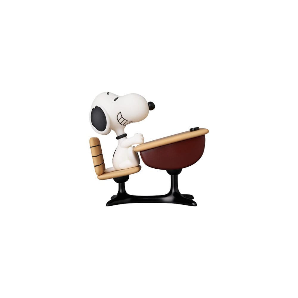 Peanuts UDF Serie 18 Minifgur Snoopy with desk 9 cm Image 3