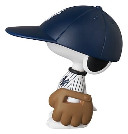 MLB × Peanuts UDF PVC Figur New York Yankees Snoopy 7 cm Image 2
