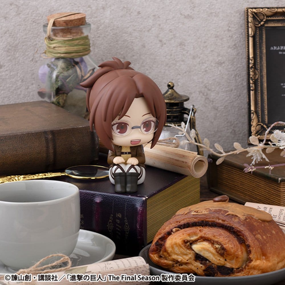 Attack on Titan Look Up PVC Statue Hange Zoe 11 cm Image 6