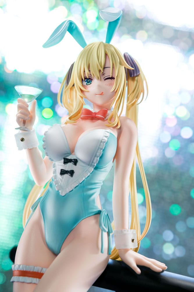 The Demon Sword Master of Excalibur Academy Statue 1/6 Regina Mercedes wearing Bunny costume with Nip Slip Gimmick System 27 cm Image 9