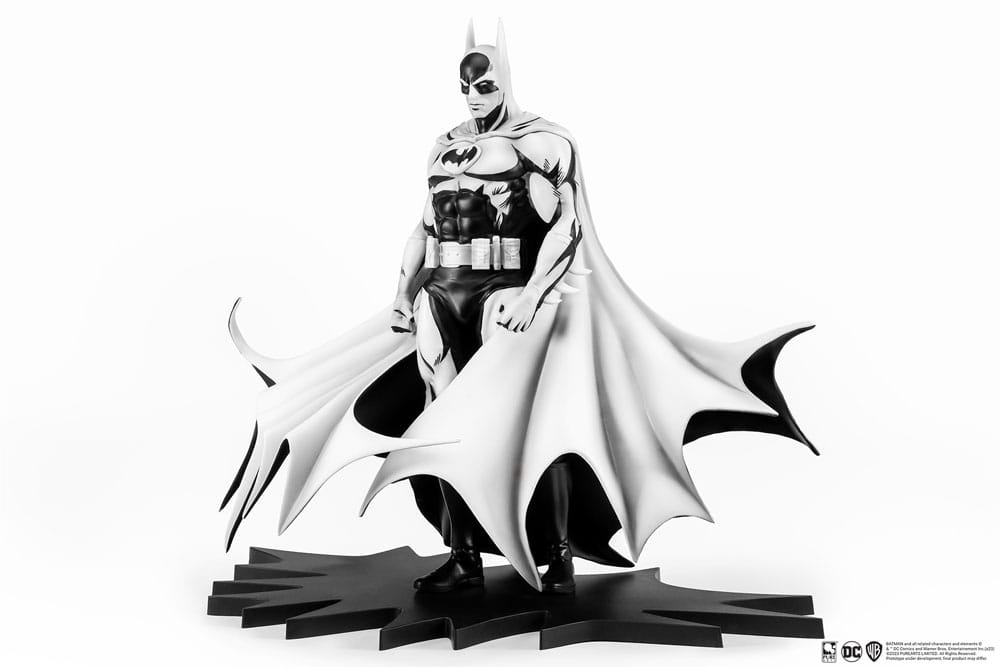 Batman PX PVC Statue 1/8 SDCC 2024 Batman Black & White Version 27 cm Image 6