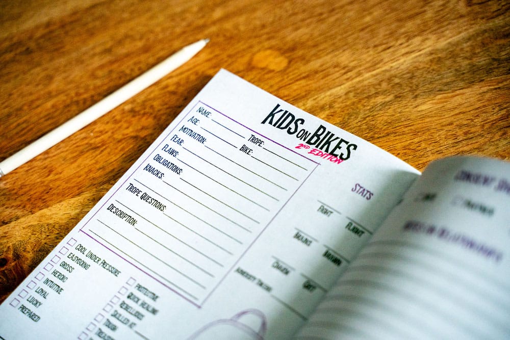 Kids on Bikes RPG Rulebook 2nd Edition *Englische Version* Image 5