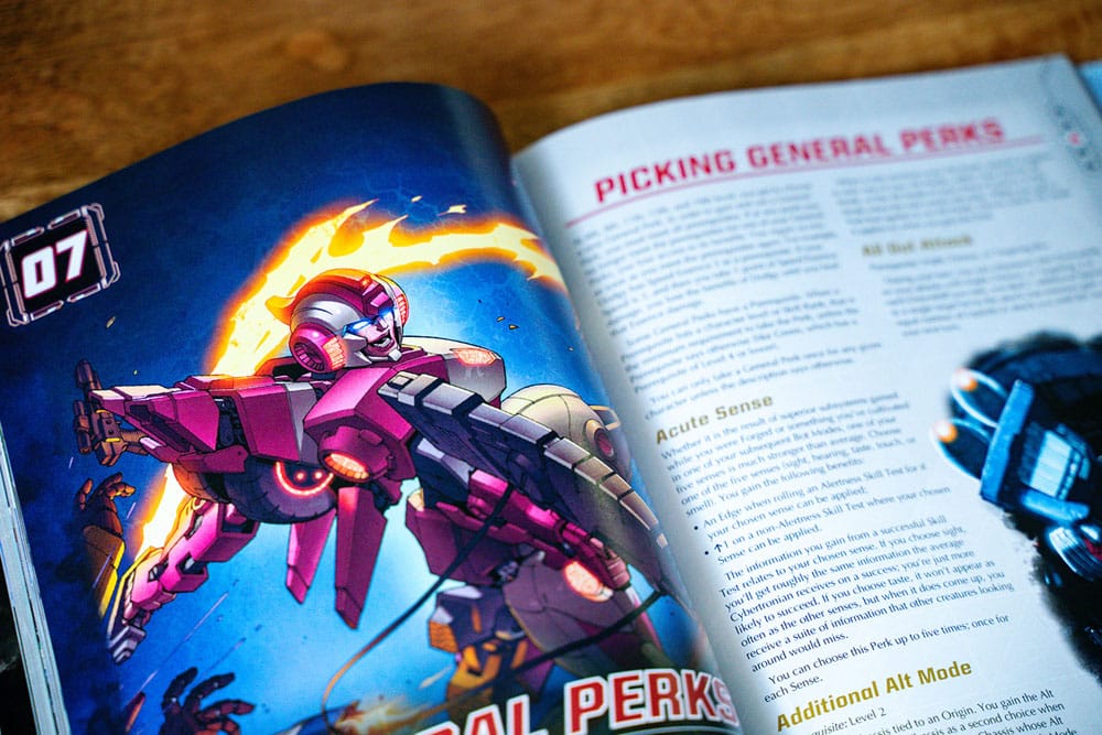 Transformers RPG Core Buch *Englische Version* Image 3