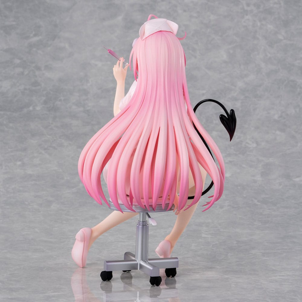 To Love-Ru Darkness Statue PVC Lara Satalin Deviluke Nurse Cos 26 cm Image 13