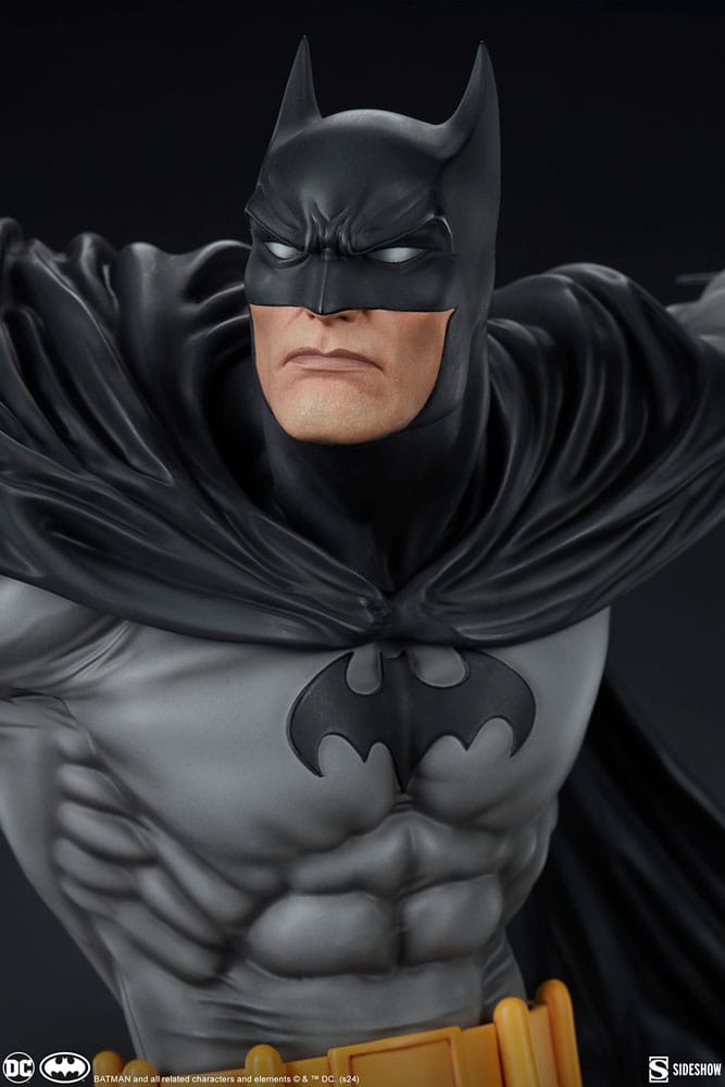DC Comics Premium Format Statue Batman (Black Variant) Sideshow Exclusive 68 cm Image 9