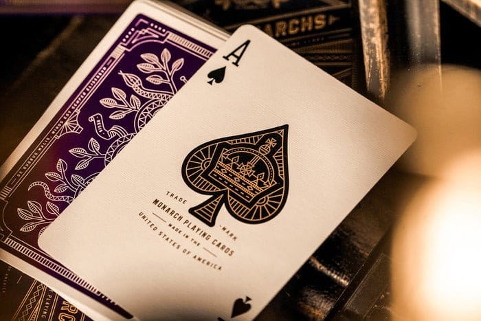 Theory 11 Spielkarten Monarch Purple Image 6