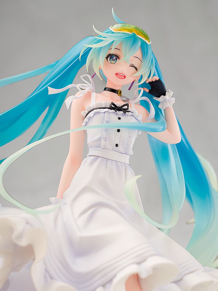 Hatsune Miku GT Project Original PVC Statue 1/7 Vacation Style Ver. 24 cm Image 7