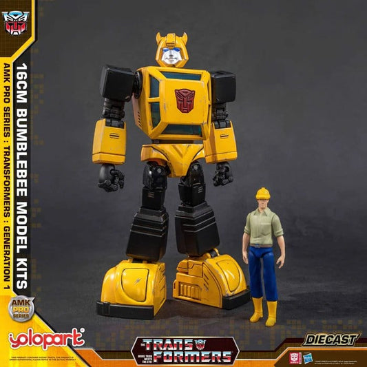 Transformers: Generation One AMK PRO Series Plastic Model Kit Bumblebee 16 cm Image 2
