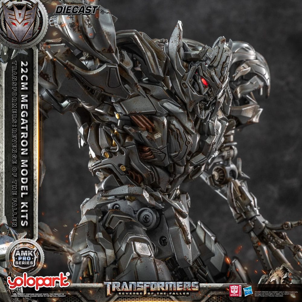 Transformers: Revenge of the Fallen AMK Pro Series Plastic Model Kit Megatron (Oversea Version) 22 cm Image 3