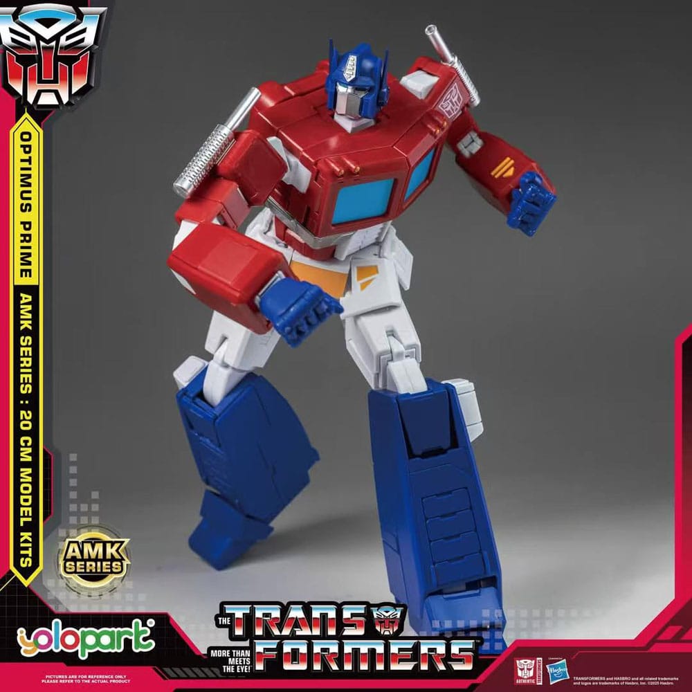 Transformers Generation One AMK Series Plastic Model Kit Optimus Prime 20 cm Image 3