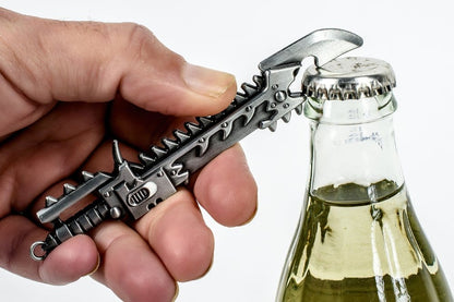 Warhammer 40,000 Flaschenöffner Chaos Chainsword Image 4