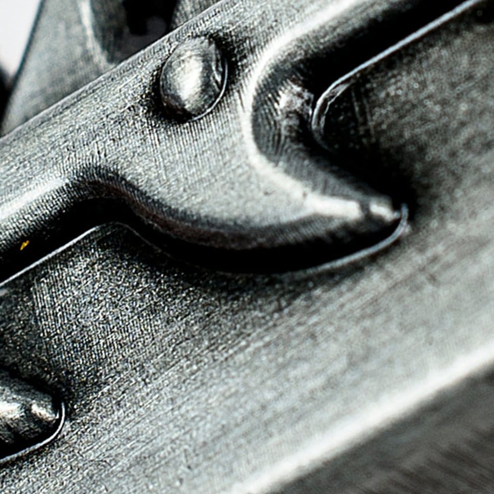 Warhammer 40,000 Flaschenöffner Chaos Chainsword Image 7