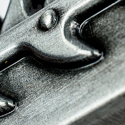 Warhammer 40,000 Flaschenöffner Chaos Chainsword Image 7