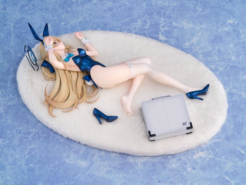 Blue Archive PVC Statue 1/7 Toki (Bunny Girl) Memorial Lobby Ver. 30 cm Image 14