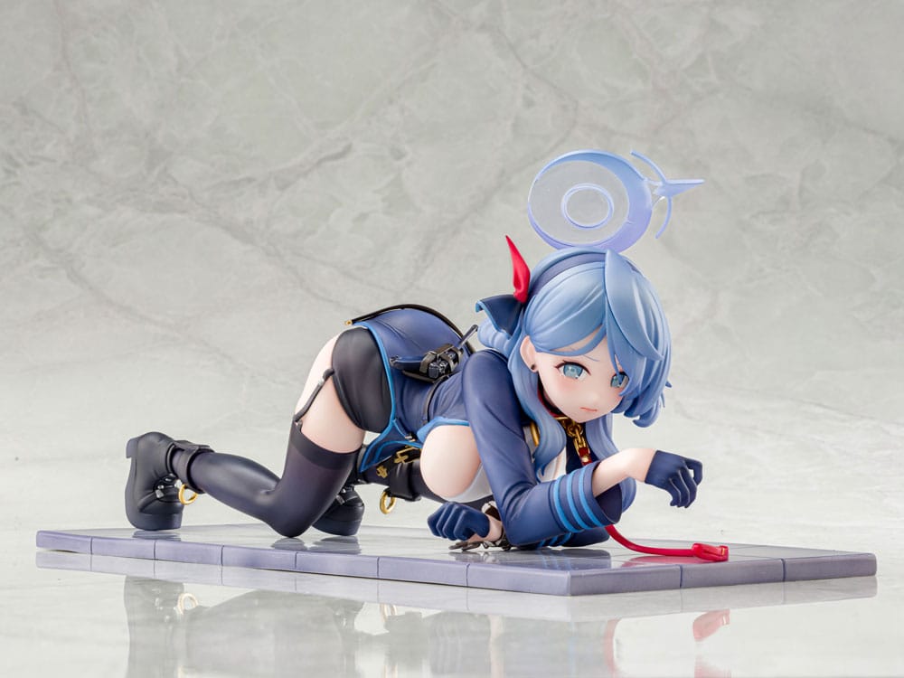 Blue Archive PVC Statue 1/7 Ako Memorial Lobby Ver. 23 cm Image 1