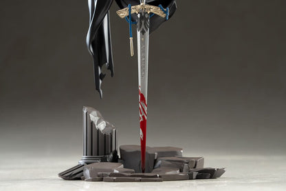 Reverse: 1999 Limepie Series PVC Statue Knight 17 cm Image 7