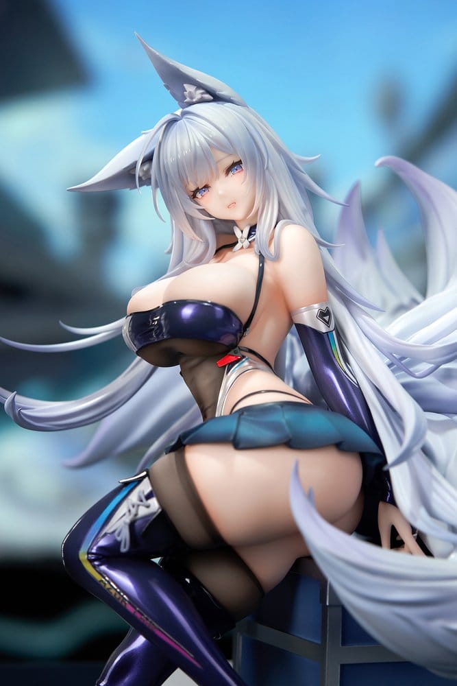 Azur Lane PVC Figur 1/7 Shinano Moonlit Chrome Ver. 25 cm Image 7