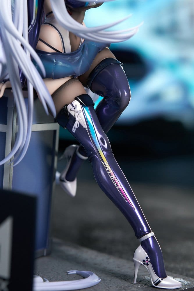 Azur Lane PVC Figur 1/7 Shinano Moonlit Chrome Ver. 25 cm Image 9