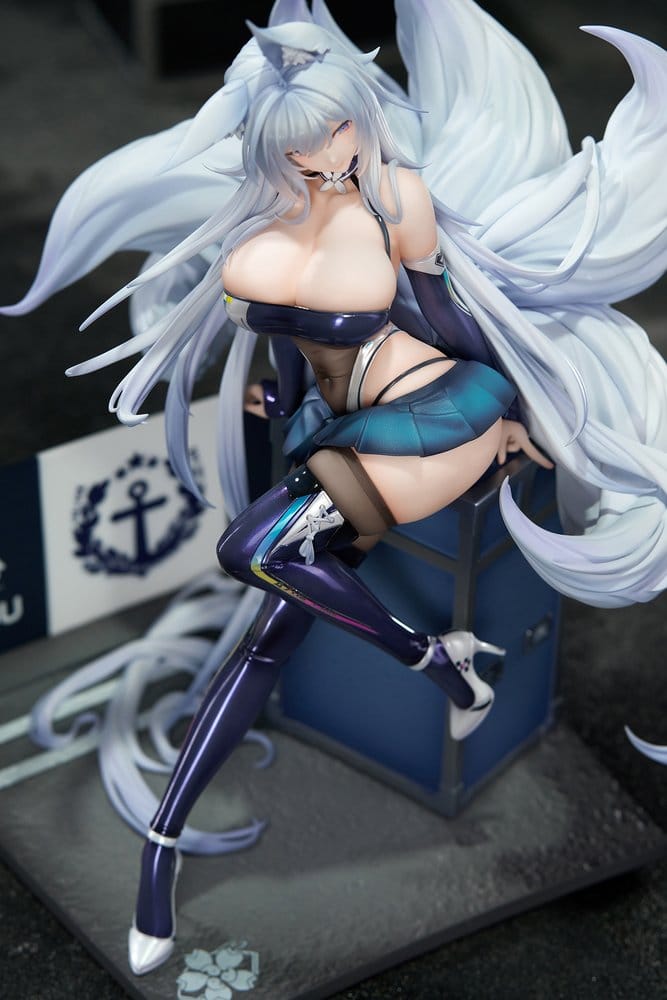Azur Lane PVC Figur 1/7 Shinano Moonlit Chrome Ver. 25 cm Image 10