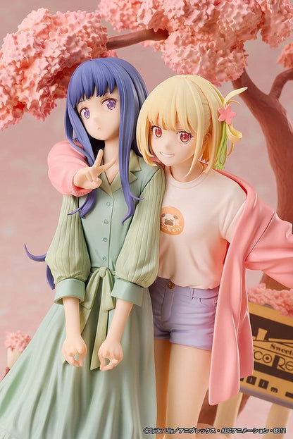 Lycoris Recoil PVC Figuren 2er-Pack Chisato Nishikigi & Takina Inoue Spring Ver. 25 cm Image 6