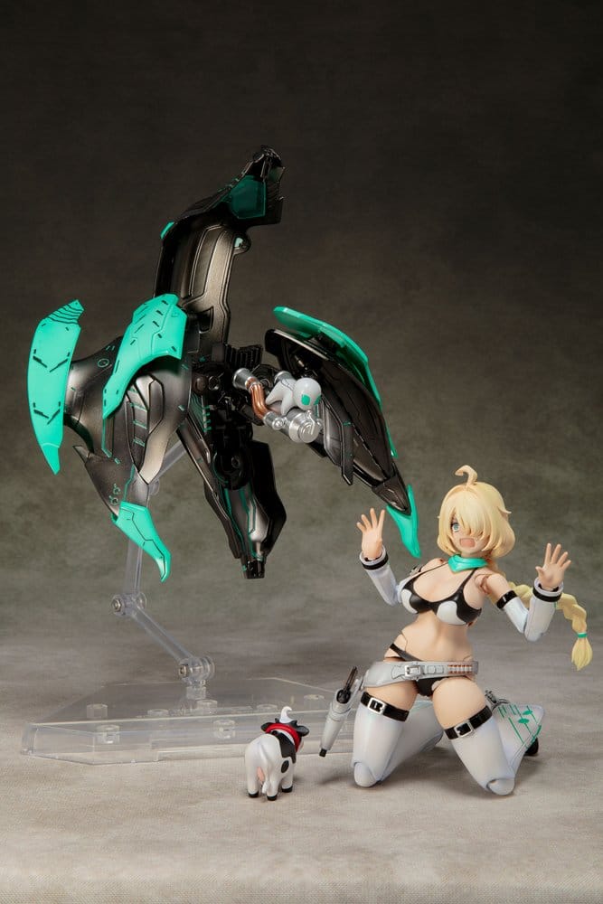 Original Character Plastic Model Kit AlienDress Quatre 16 cm Image 9