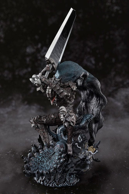 Berserk Figuarts ZERO Metallic Touch PVC Statue Guts Berserker Armor 35 cm Image 1