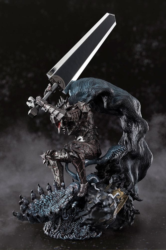 Berserk Figuarts ZERO Metallic Touch PVC Statue Guts Berserker Armor 35 cm Image 2