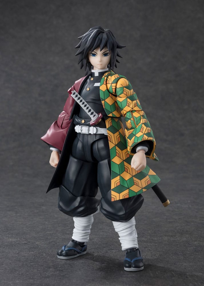 Demon Slayer: Kimetsu no Yaiba S.H. Figuarts Actionfigur Giyu Tomioka 15 cm Image 1