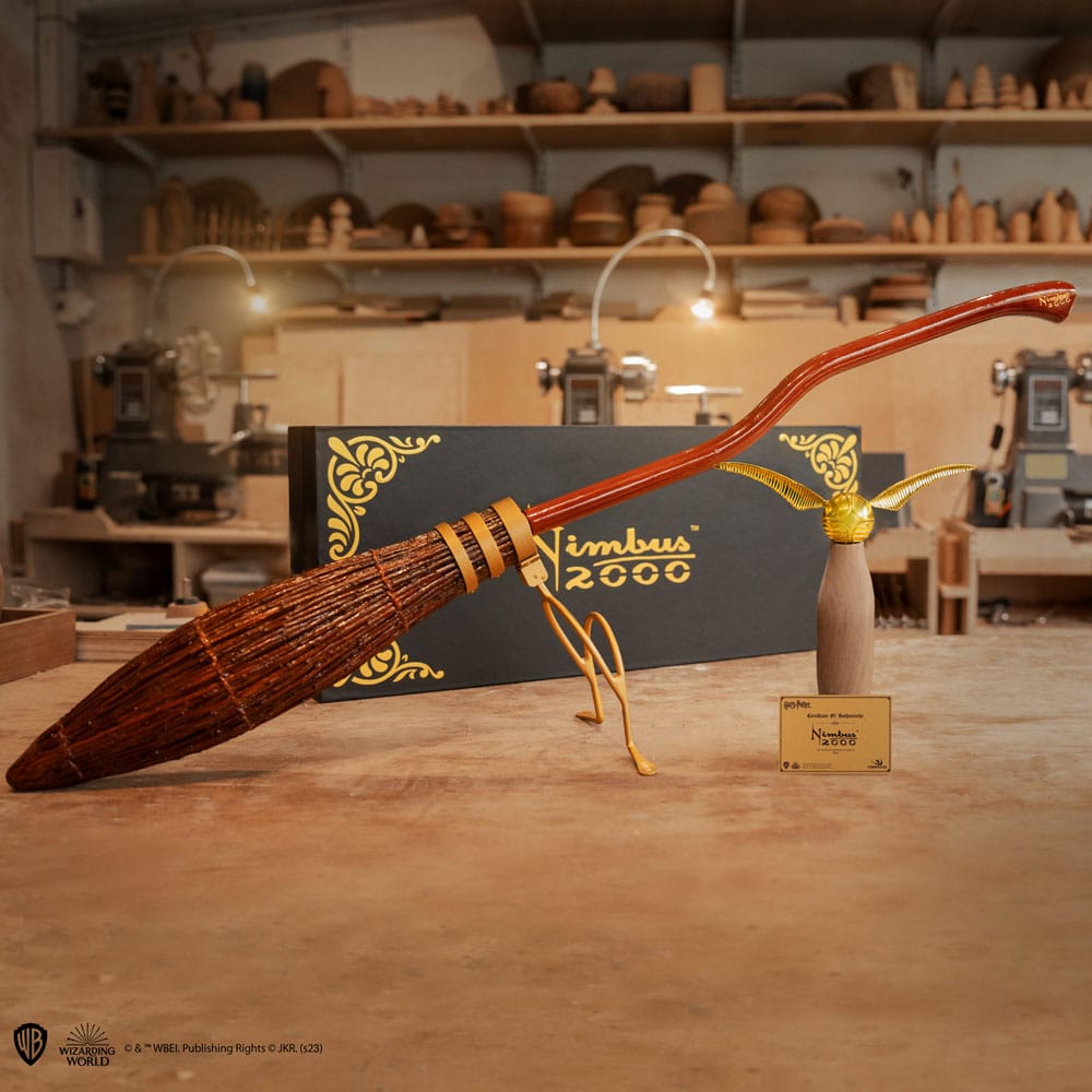 Harry Potter Replik 1/1 Nimbus 2000 Junior Zauberbesen Image 2