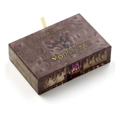 Harry Potter: Monster Book Schlüsselanhänger und Ansteckpin Geschenkset Image 2
