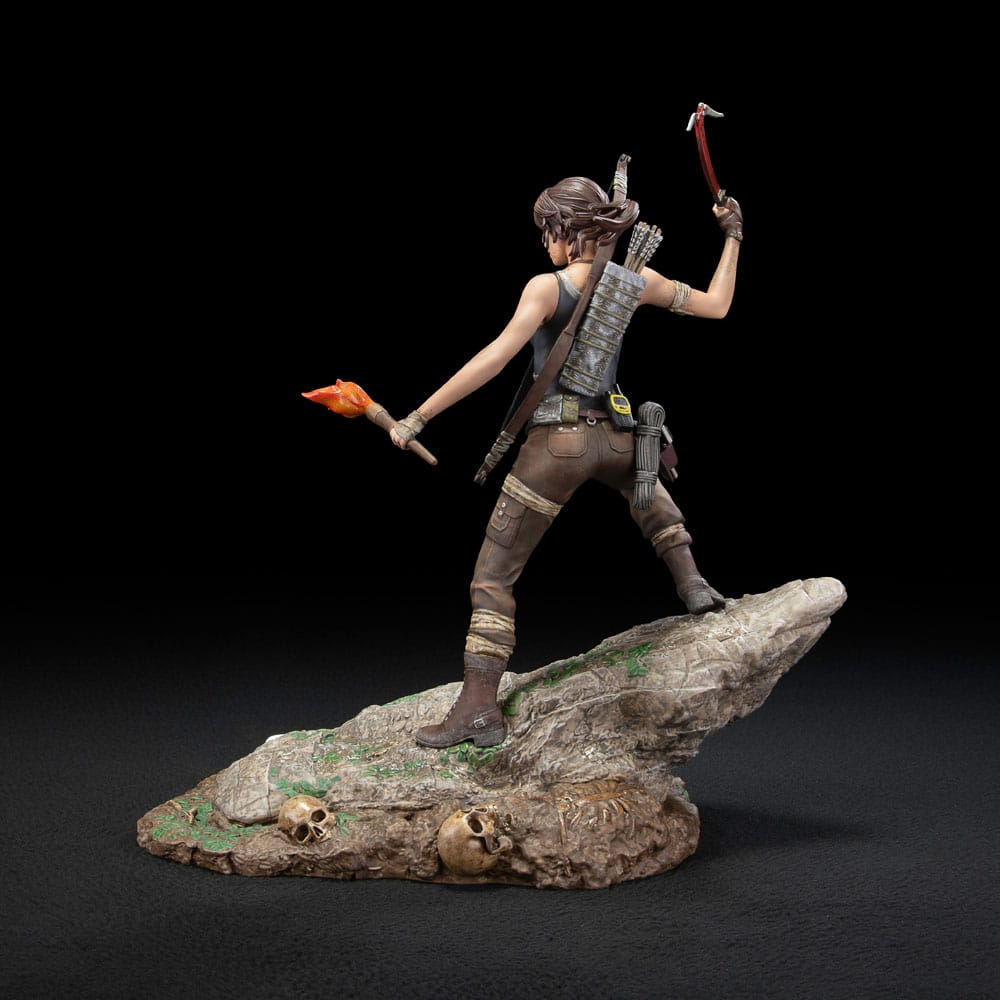 Tomb Raider PVC Statue Lara Croft Survivor Era 33 cm Image 5