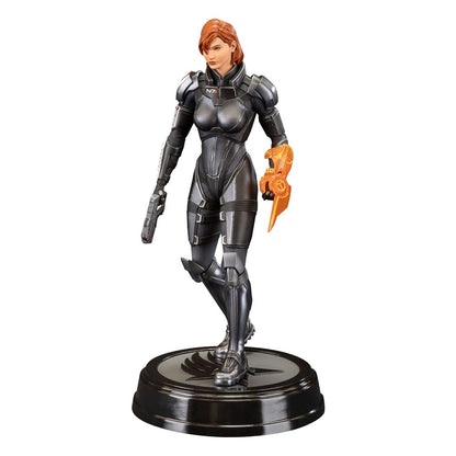 Mass Effect PVC Statue Commander Jane Shepard 23 cm Image 5
