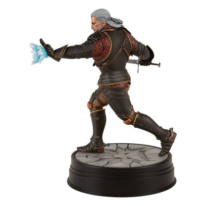 Witcher 3 Wild Hunt PVC Statue Geralt Toussaint Tourney Armor 20 cm Image 3