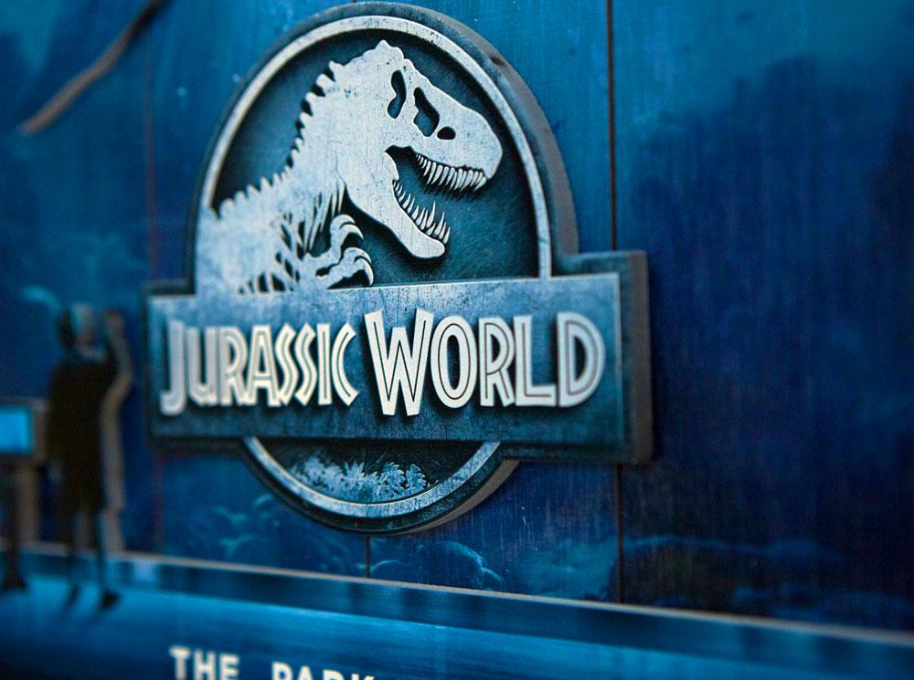 Jurassic World WoodArts 3D Holzdruck Mossasaurus 30 x 40 cm Image 4