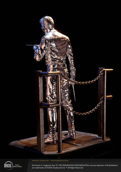 Terminator 2 Judgement Day Premium Statue 1/3 T-1000 Liquid Metal 30th Anniversary Edition 70 cm Image 12