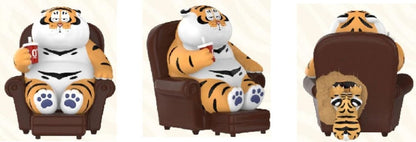 I Am Not Fat Tiger Roaring Love Series Minifiguren 9 cm Display (8) Image 6